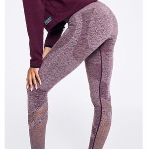 PINK Seamless Leggings in Plum
